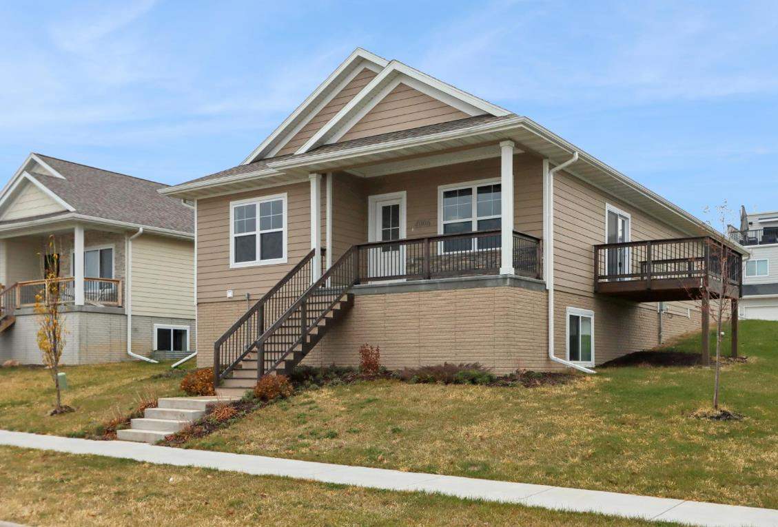 4006 Unbridled Avenue Iowa City IA 52240