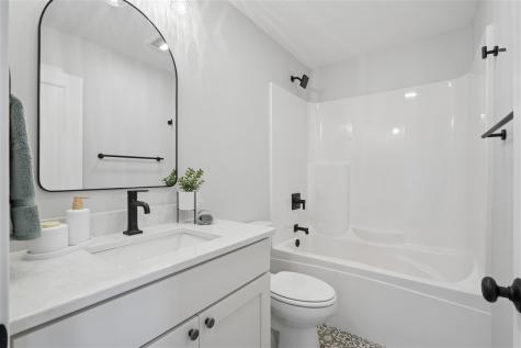 1239 Sand Prairie Drive Iowa City IA 52240