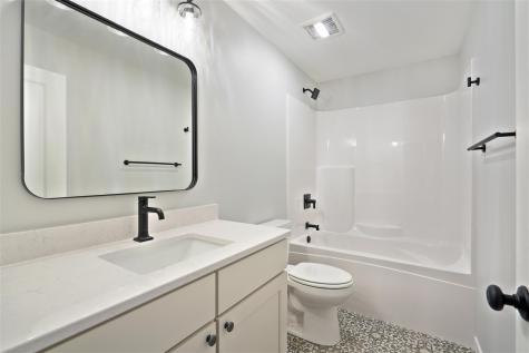 1239 Sand Prairie Drive Iowa City IA 52240