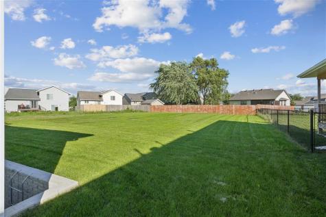 1239 Sand Prairie Drive Iowa City IA 52240