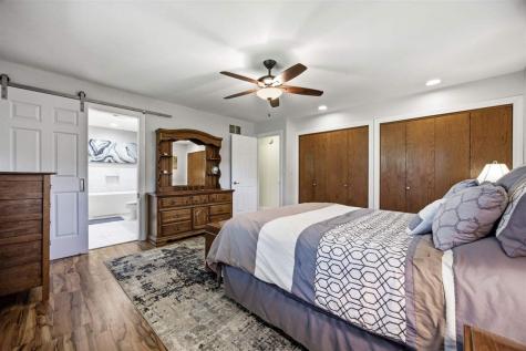 65 Turner Circle North Liberty IA 52317