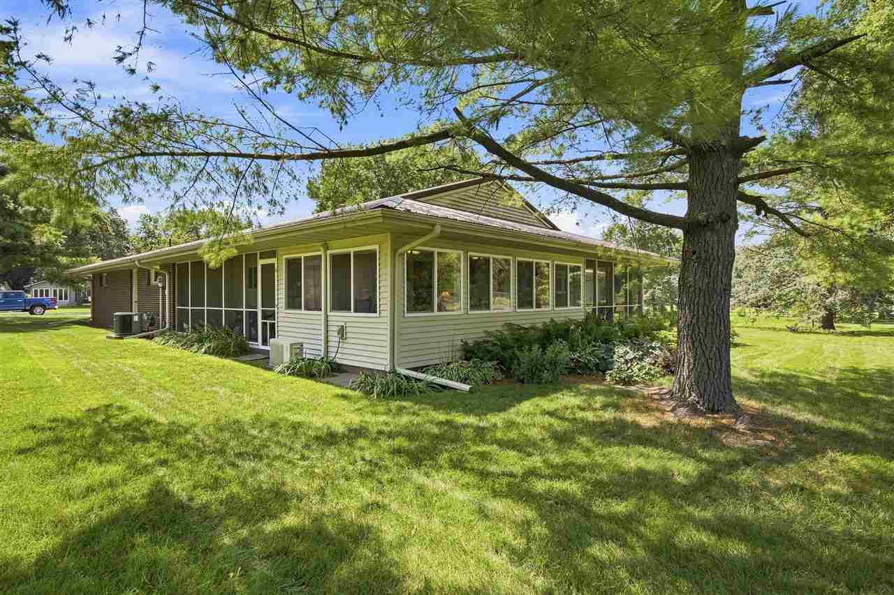 65 Turner Circle North Liberty IA 52317