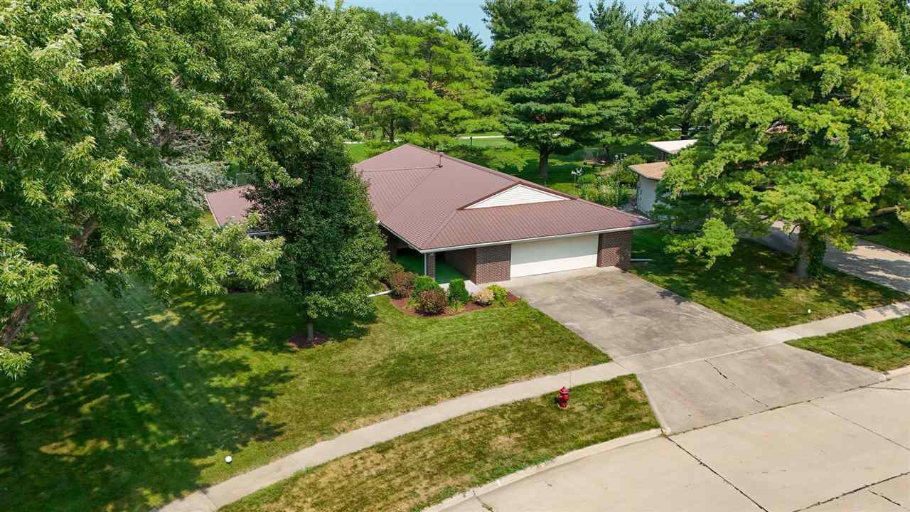65 Turner Circle North Liberty IA 52317