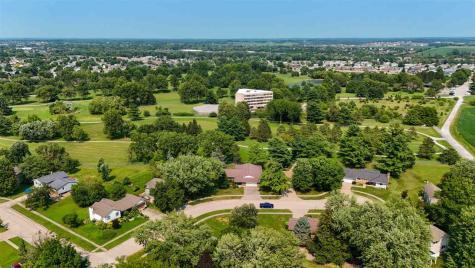 65 Turner Circle North Liberty IA 52317