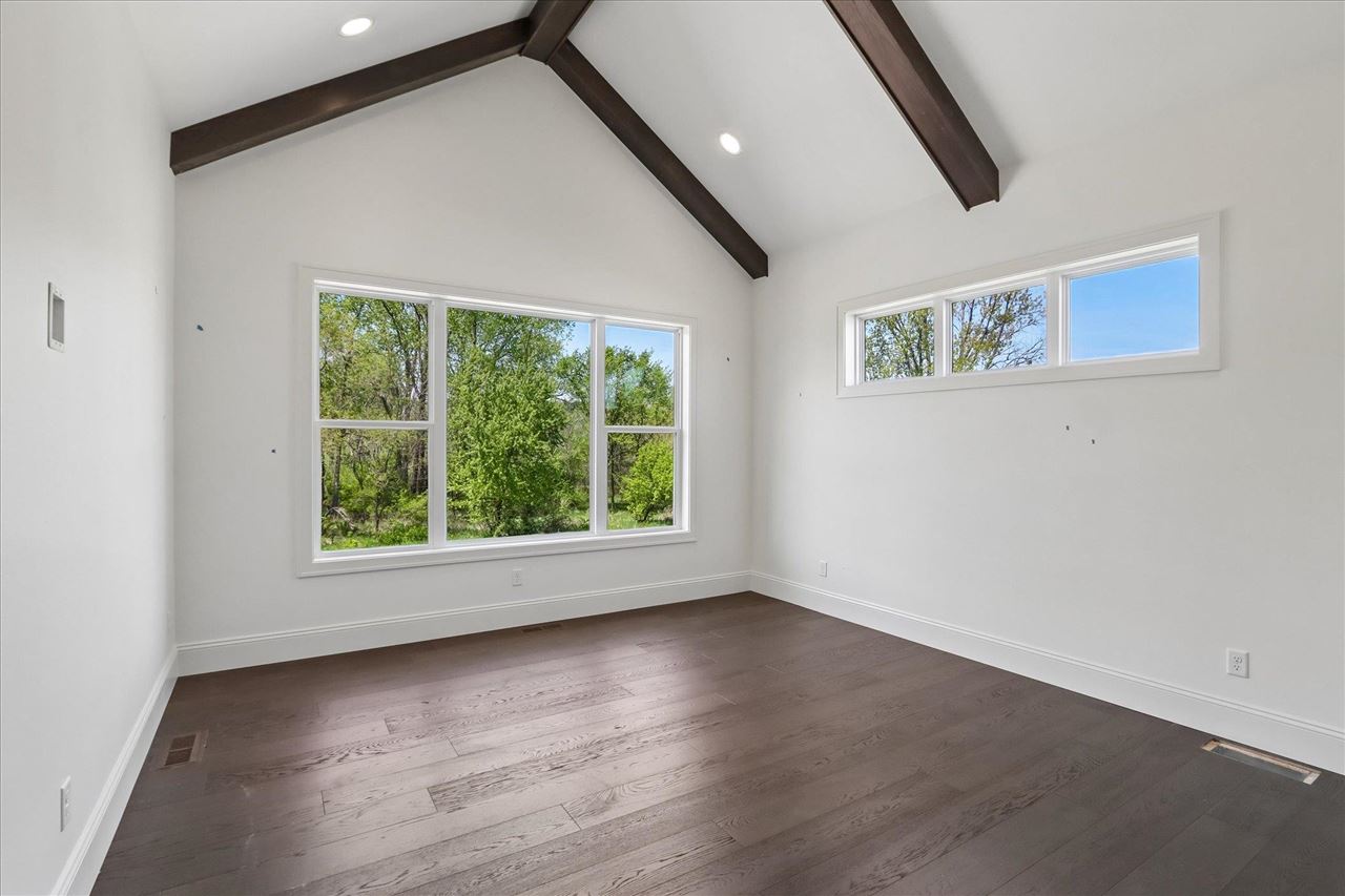 405 Macbride Trail Solon IA 52333