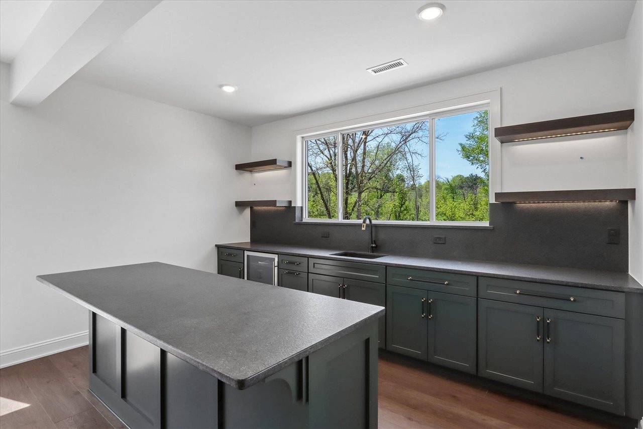 405 Macbride Trail Solon IA 52333