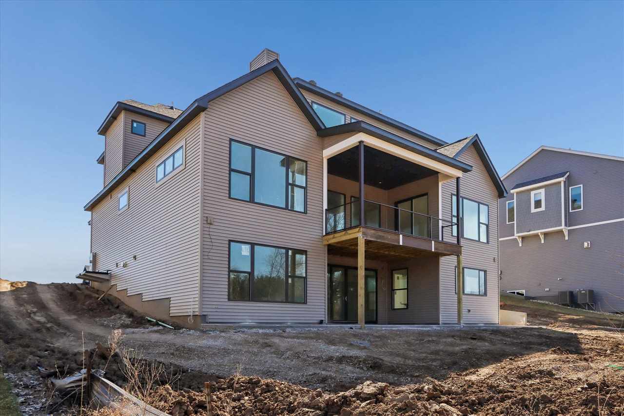 405 Macbride Trail Solon IA 52333