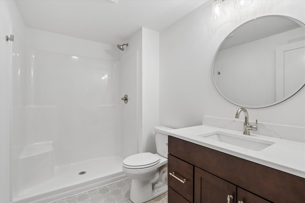 405 Macbride Trail Solon IA 52333
