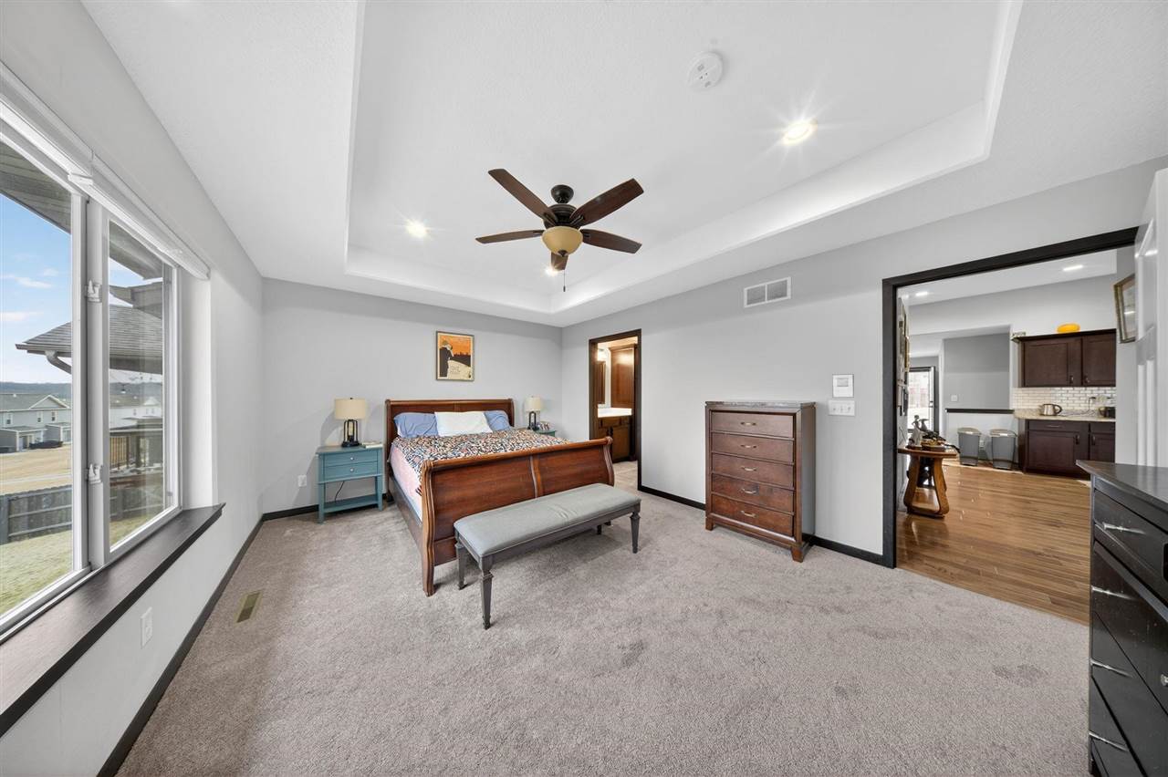 614 Croell Avenue Tiffin IA 52340