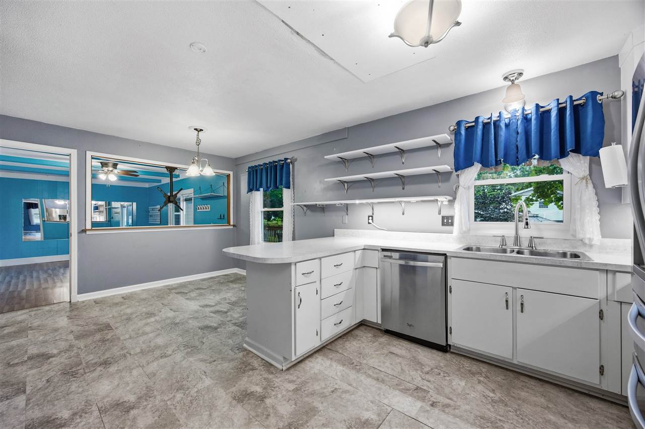3029 Cornell Avenue Iowa City IA 52245