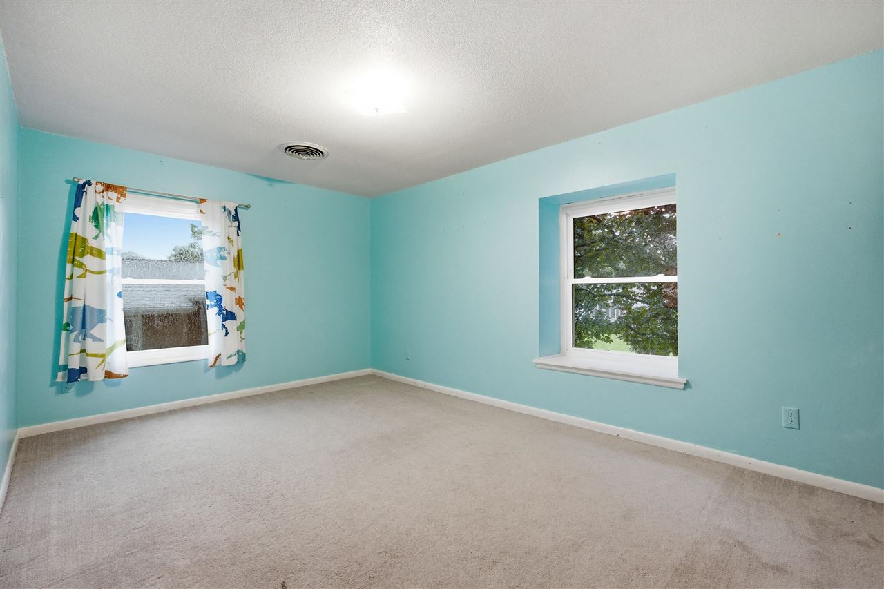 3029 Cornell Avenue Iowa City IA 52245