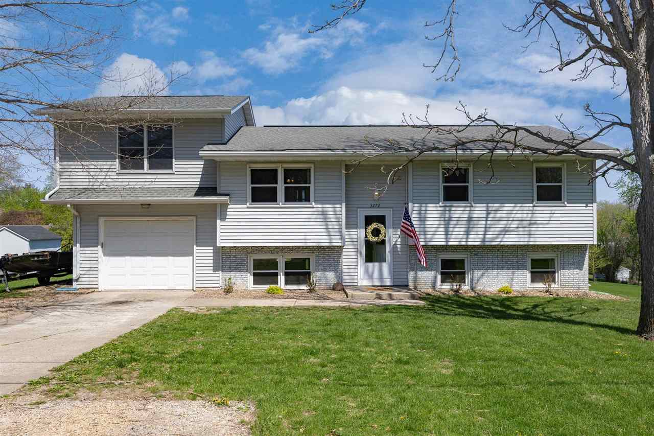 3272 Coral Avenue NE Solon IA 52333