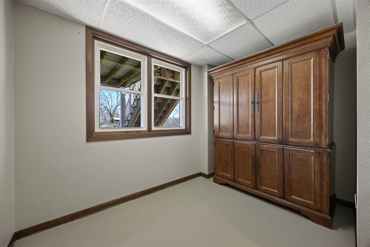 3272 Coral Avenue NE Solon IA 52333
