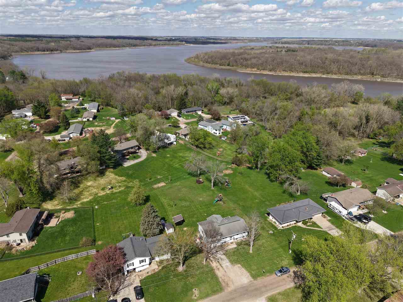 3272 Coral Avenue NE Solon IA 52333