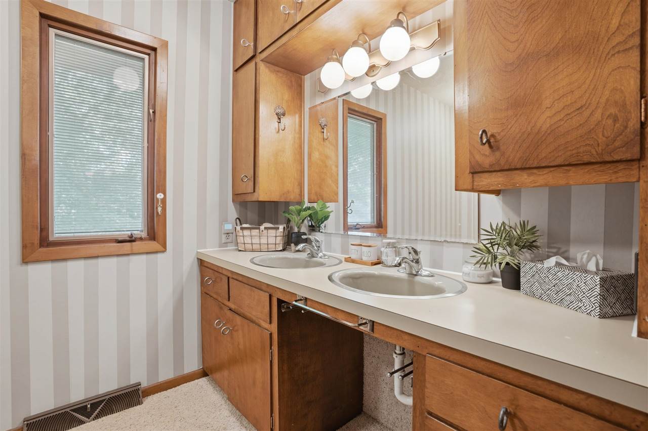 406 E Lafayette Avenue Keota IA 52248