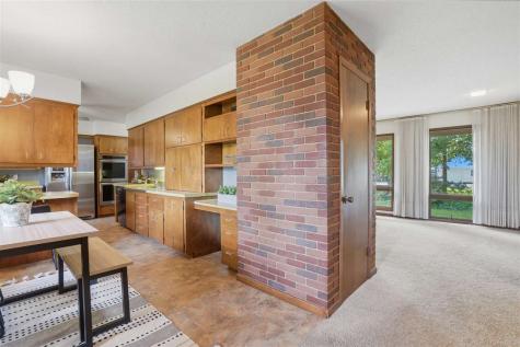 406 E Lafayette Avenue Keota IA 52248
