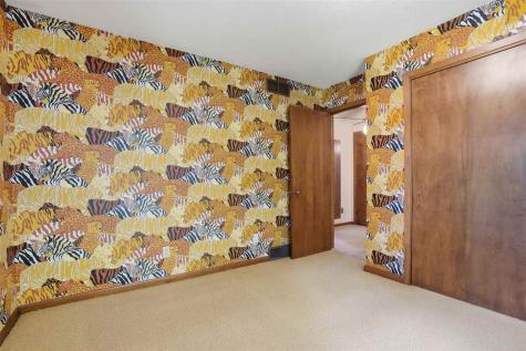 406 E Lafayette Avenue Keota IA 52248