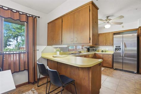 406 E Lafayette Avenue Keota IA 52248