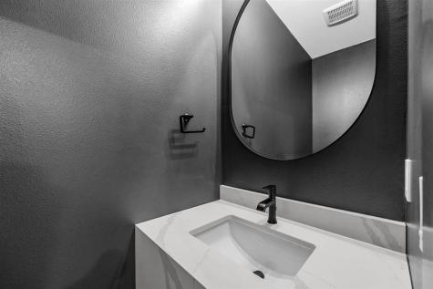 85 S Strub Street North Liberty IA 52317
