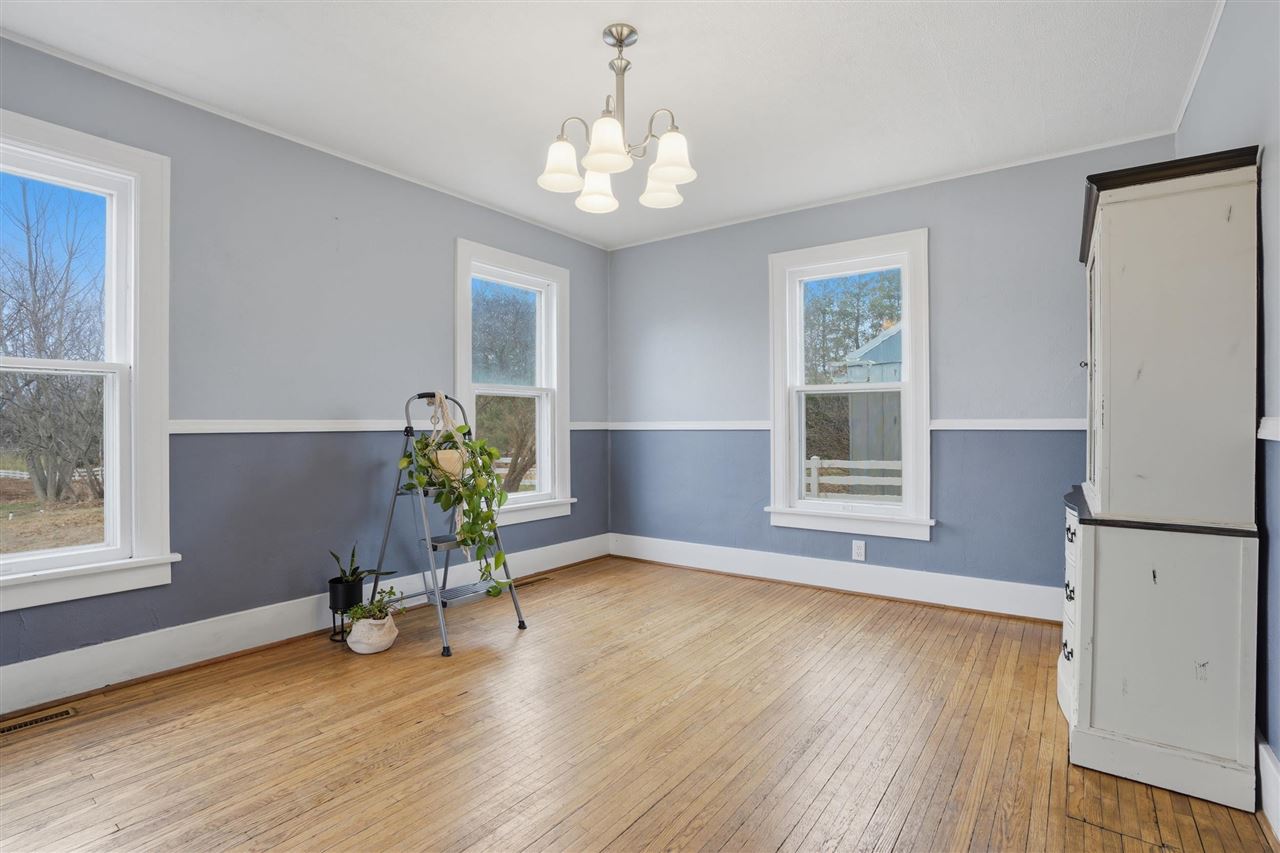 1627 S Iowa Avenue Washington IA 52353
