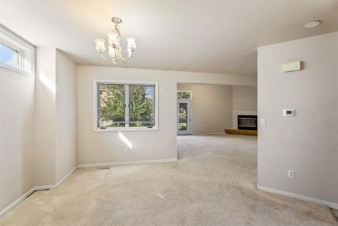 996 22nd Avenue Coralville IA 52241