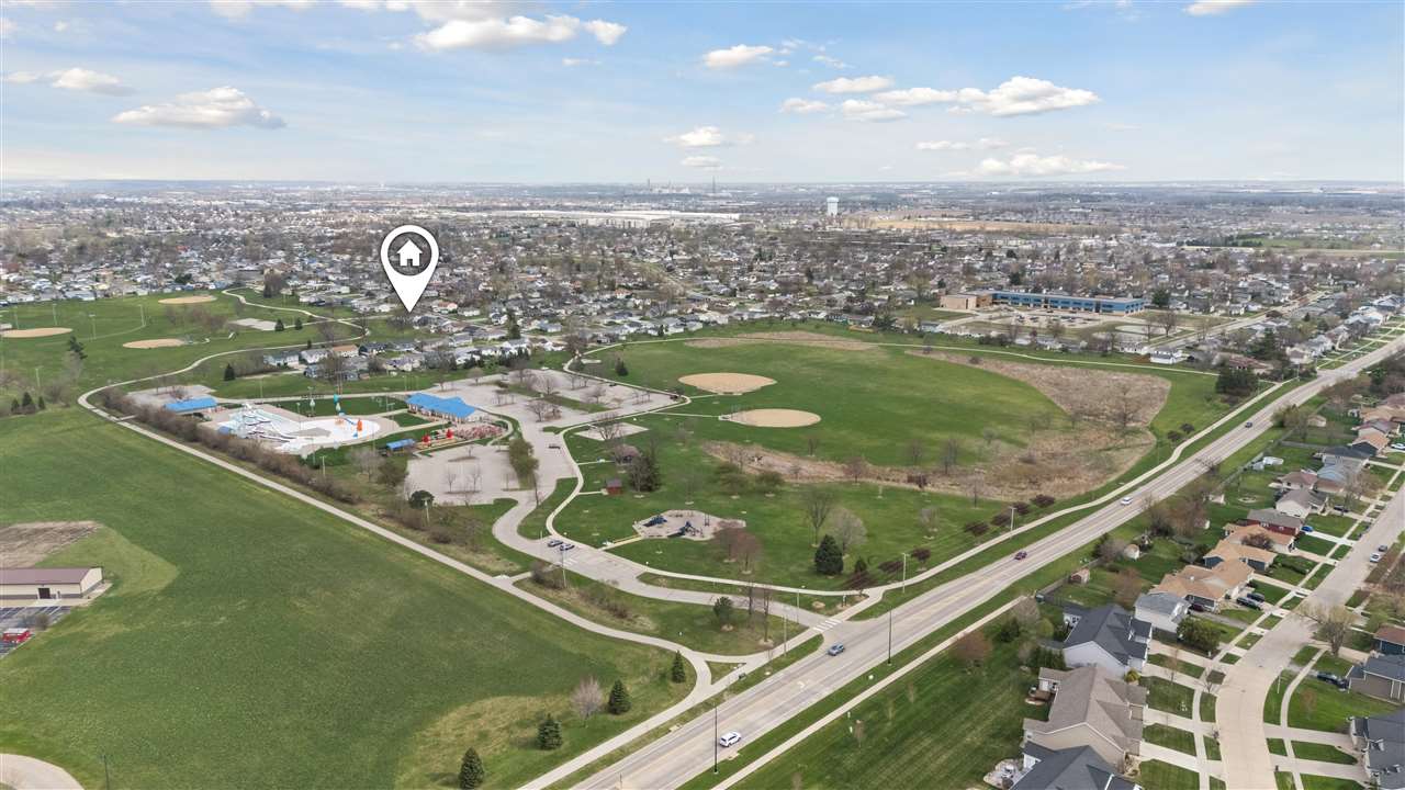 6016 Sharon Lane NW Cedar Rapids IA 52405