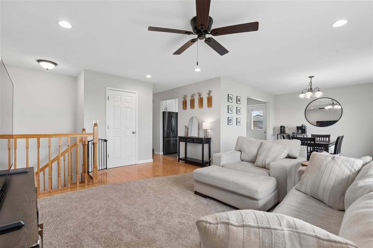 6016 Sharon Lane NW Cedar Rapids IA 52405