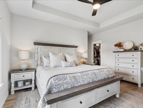 1227 Berkshire Lane North Liberty IA 52317