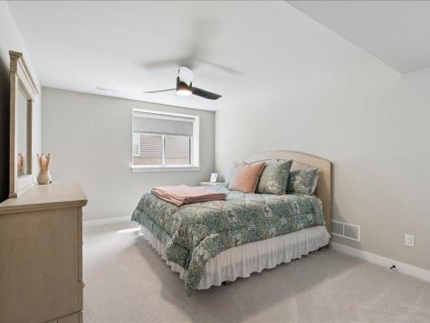 1227 Berkshire Lane North Liberty IA 52317