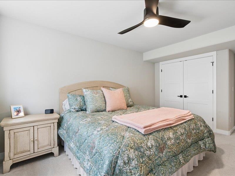 1227 Berkshire Lane North Liberty IA 52317