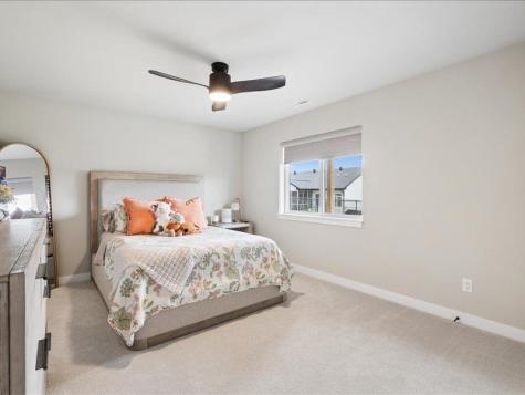 1227 Berkshire Lane North Liberty IA 52317