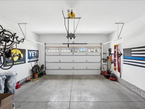 1227 Berkshire Lane North Liberty IA 52317