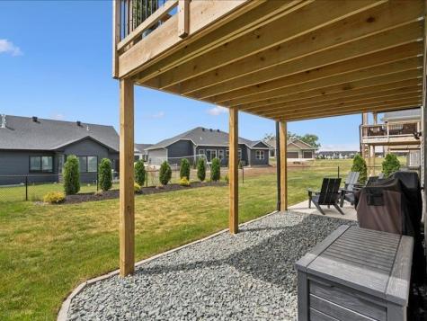 1227 Berkshire Lane North Liberty IA 52317