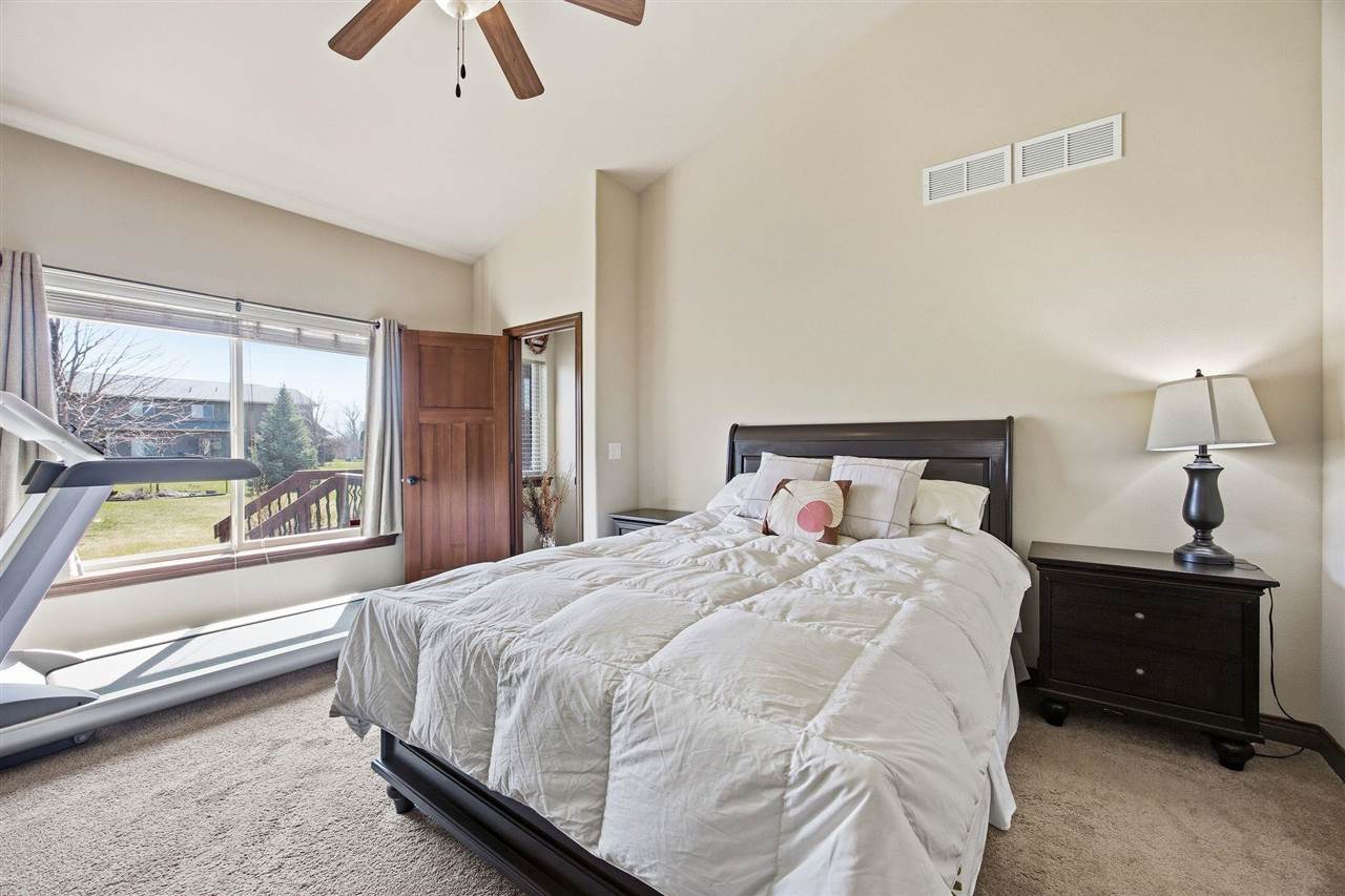 1237 Copper Mountain Drive North Liberty IA 52317