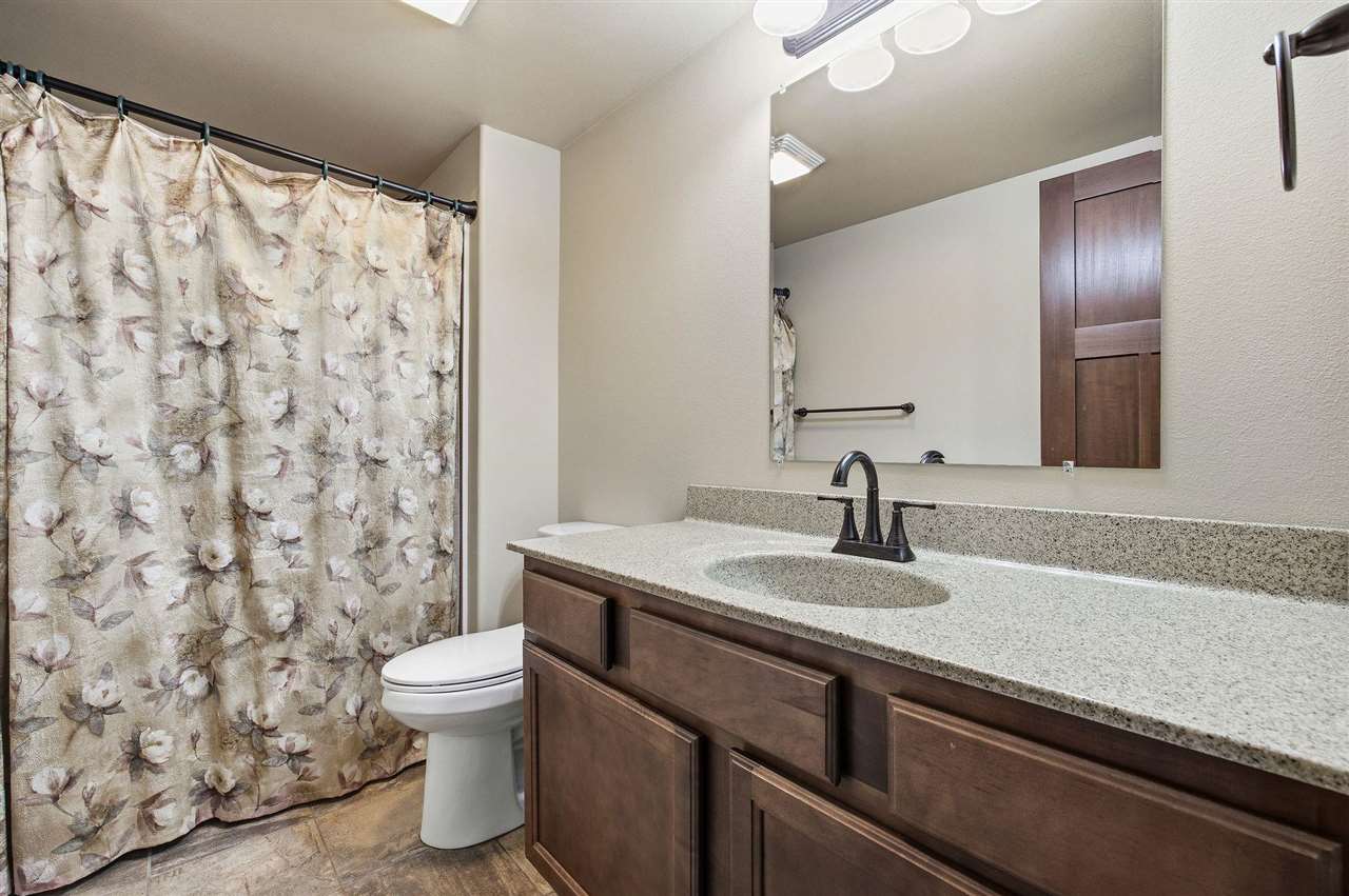 1237 Copper Mountain Drive North Liberty IA 52317