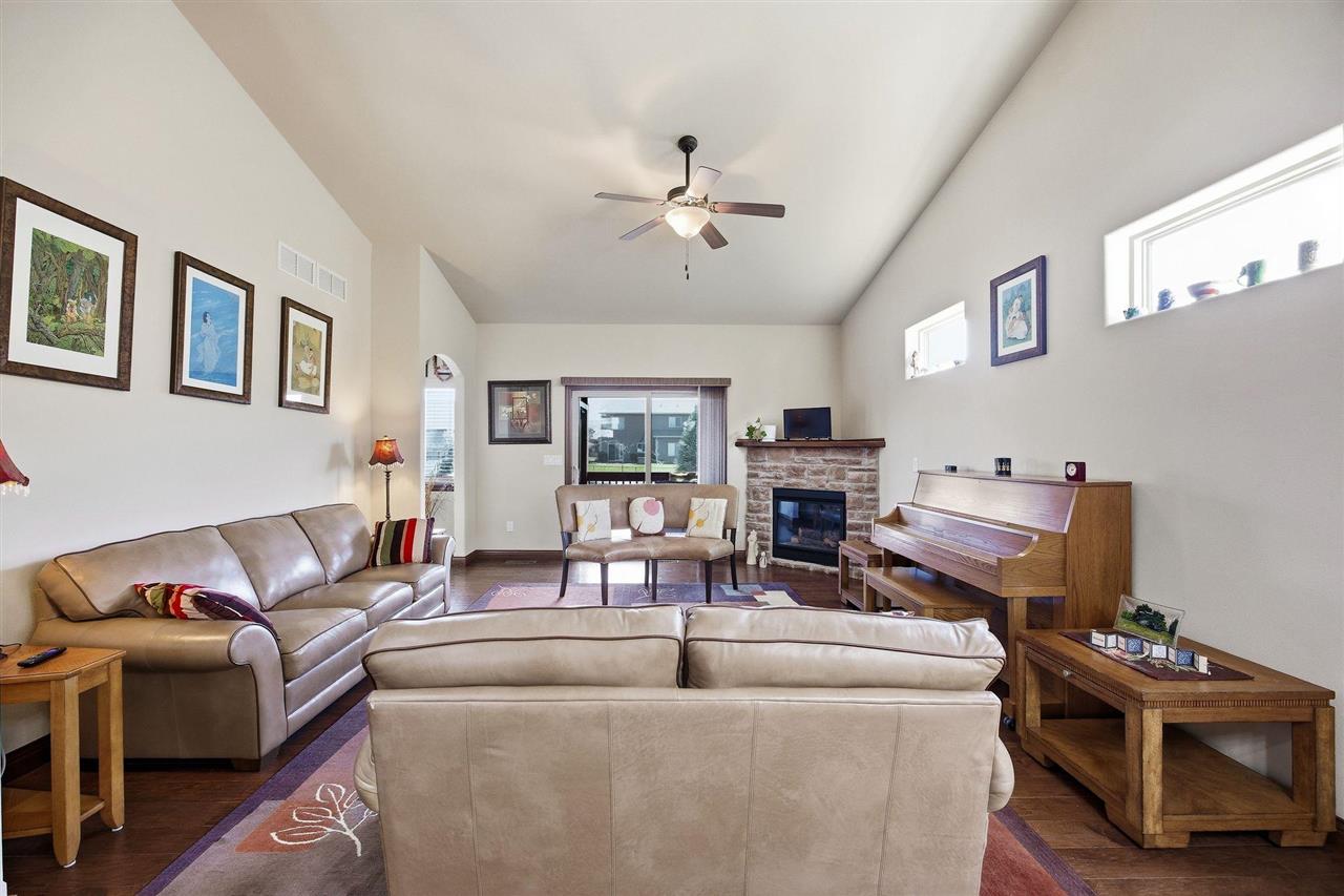 1237 Copper Mountain Drive North Liberty IA 52317
