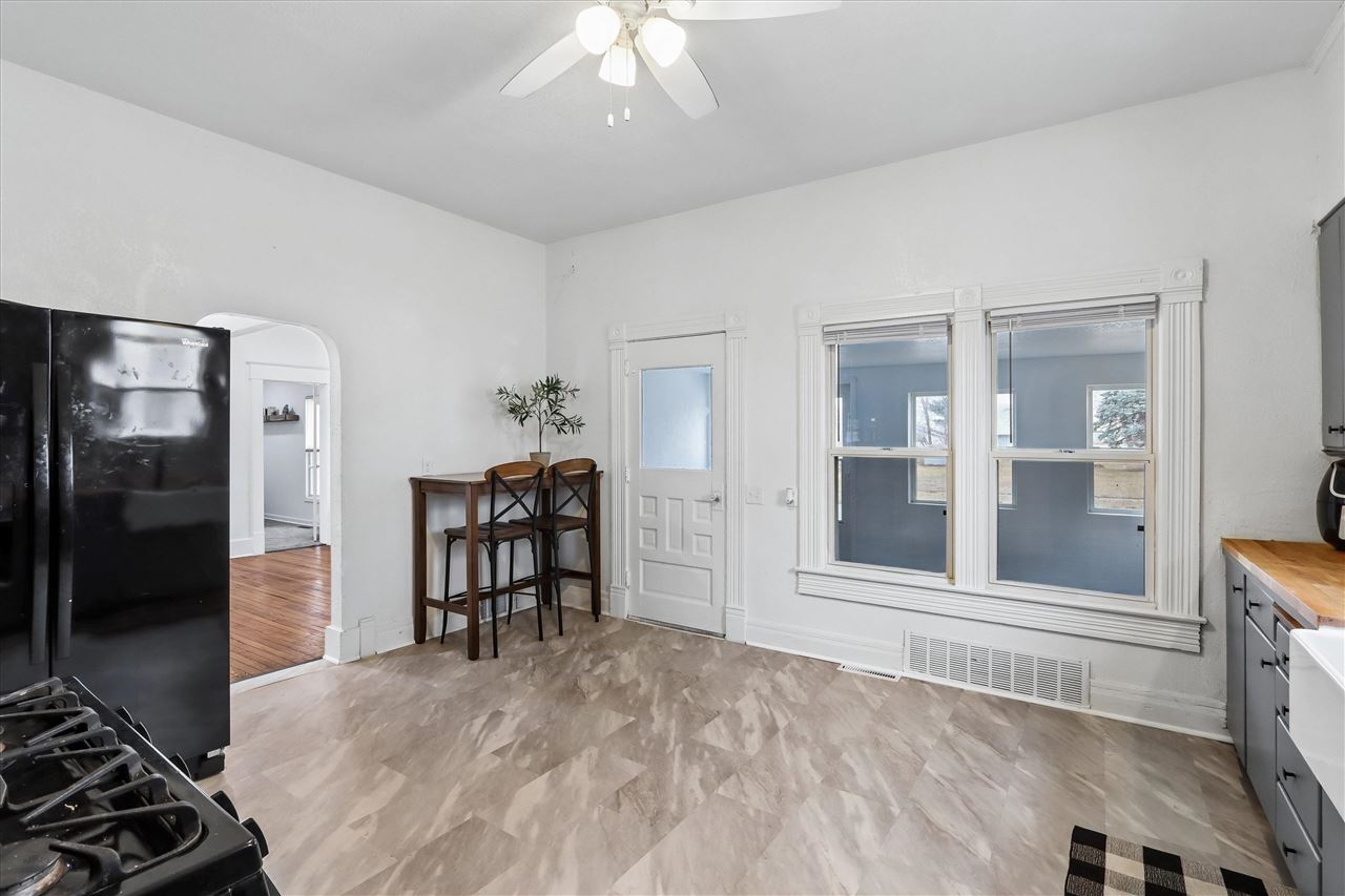 278 W Pine Street Marengo IA 52301