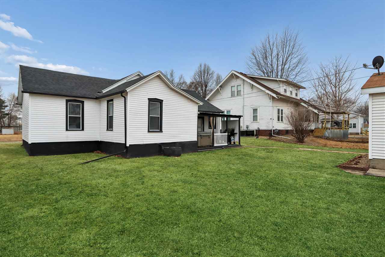 278 W Pine Street Marengo IA 52301