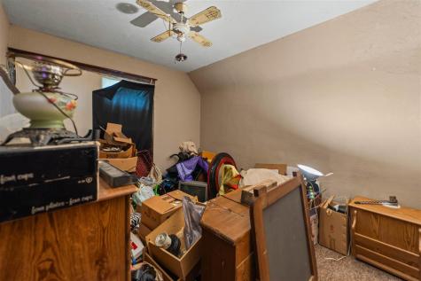 715 SW 1st Street IA 50525