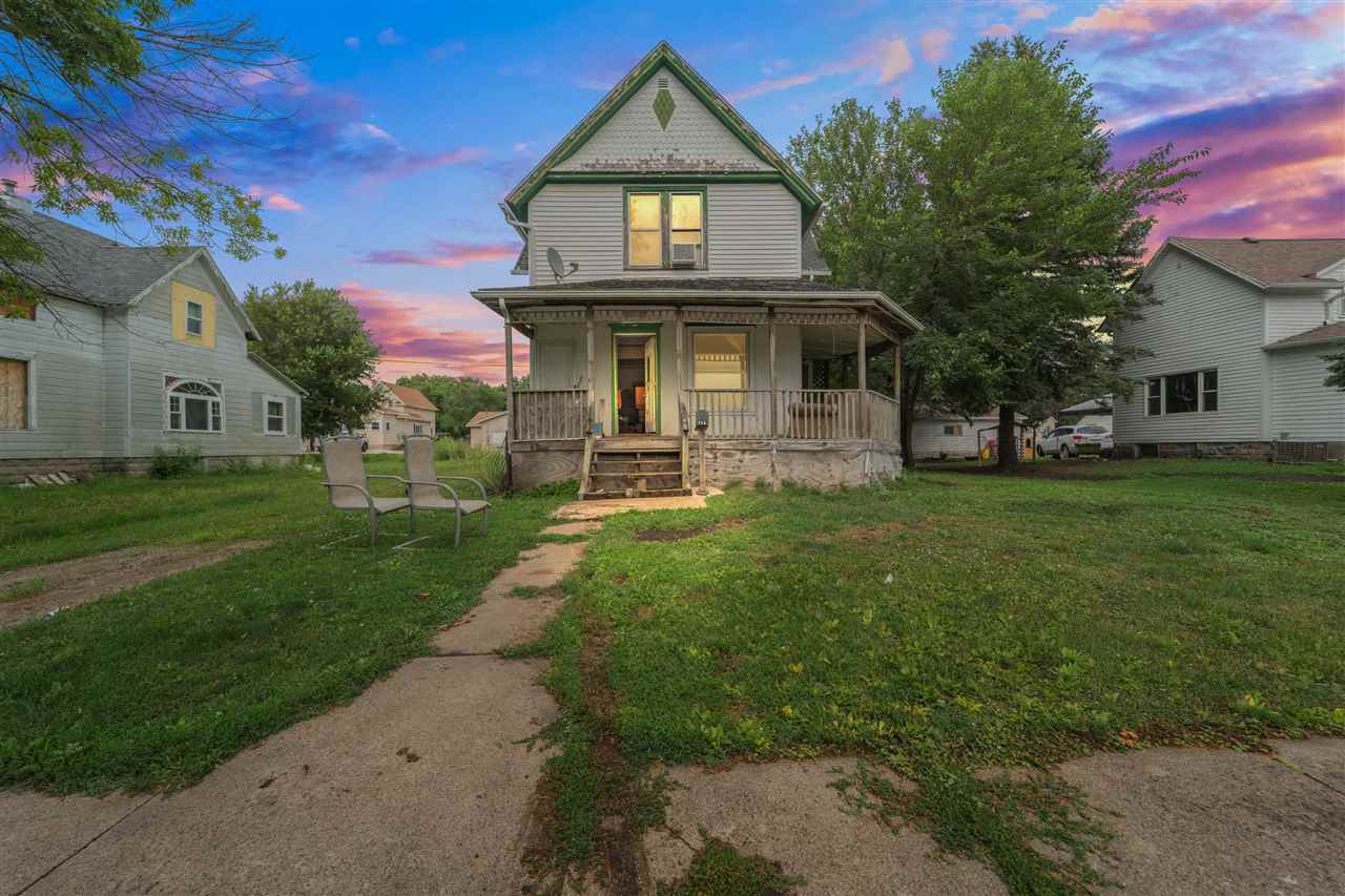 715 SW 1st Street IA 50525