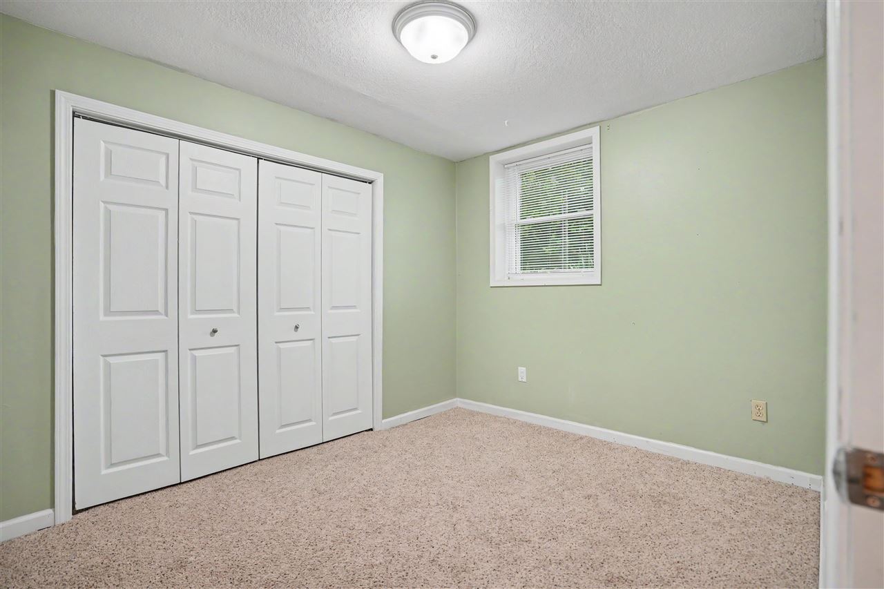 5703 N Linwood Avenue Davenport IA 52806