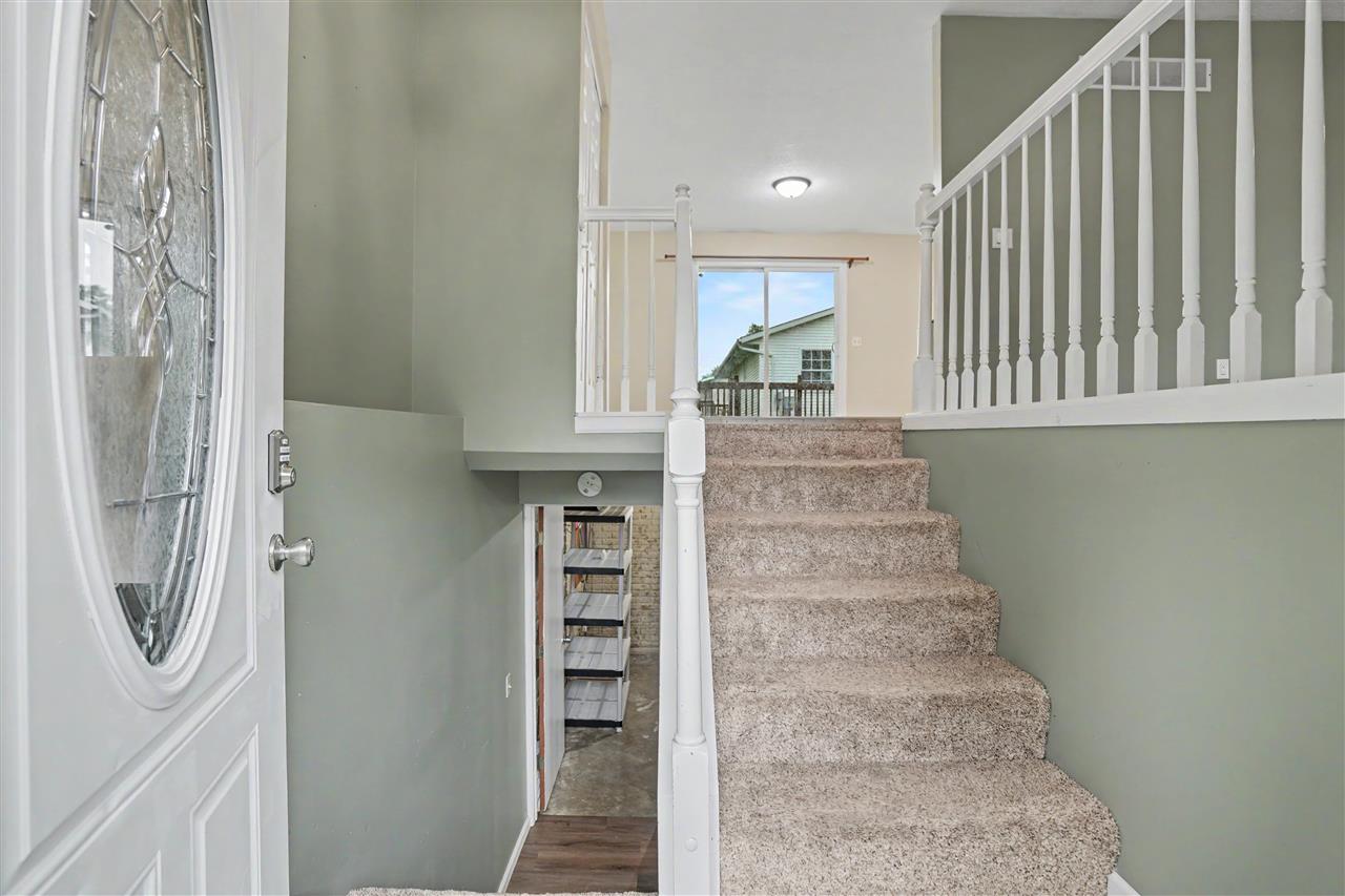 5703 N Linwood Avenue Davenport IA 52806