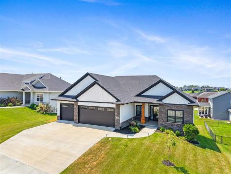 1405 Croell Avenue Tiffin IA 52340