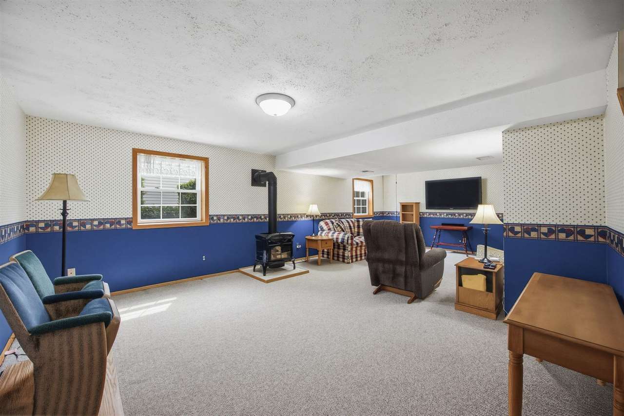 314 Sycamore Street Riverside IA 52327
