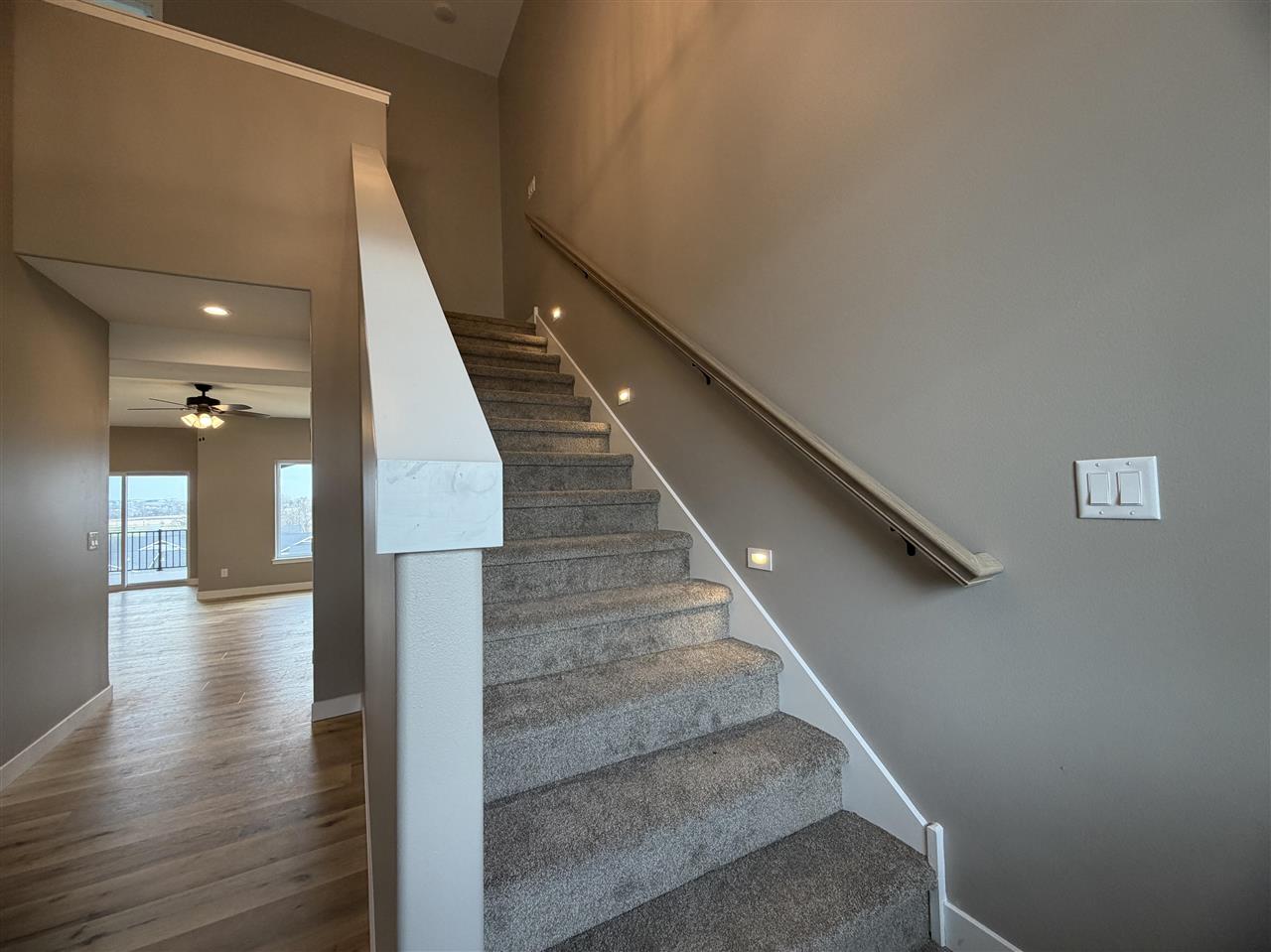 1306 E Gable Way Tiffin IA 52340