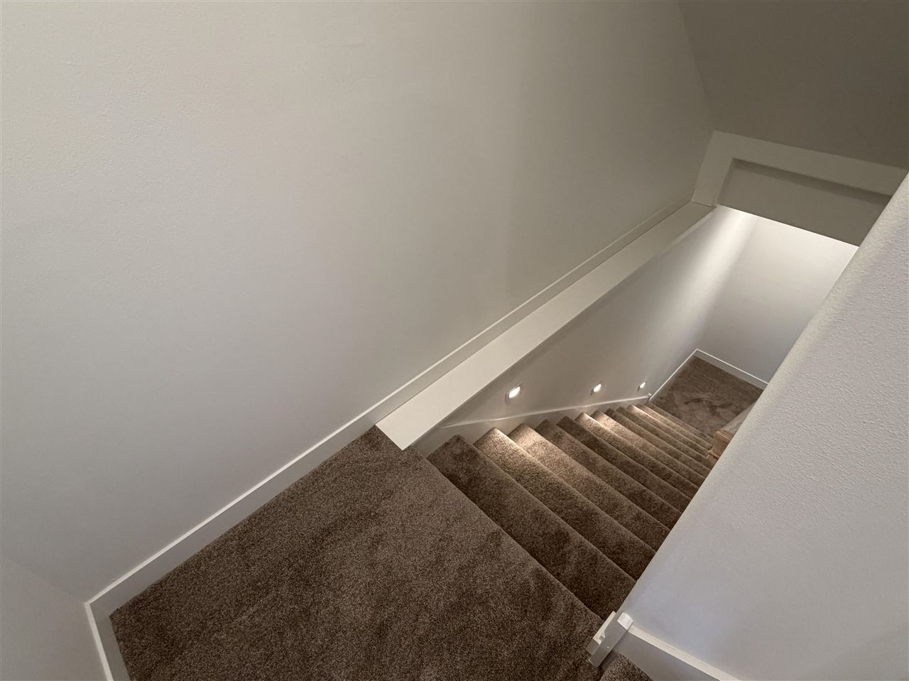 1306 E Gable Way Tiffin IA 52340