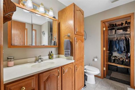 402 Windsor Drive Solon IA 52333