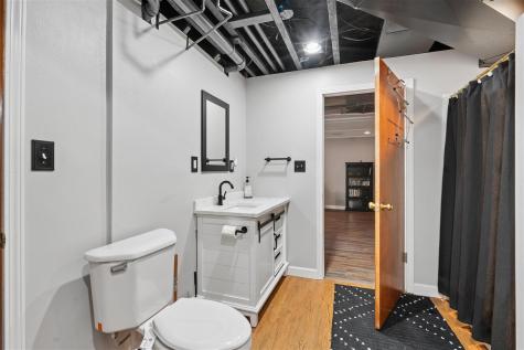 402 Windsor Drive Solon IA 52333