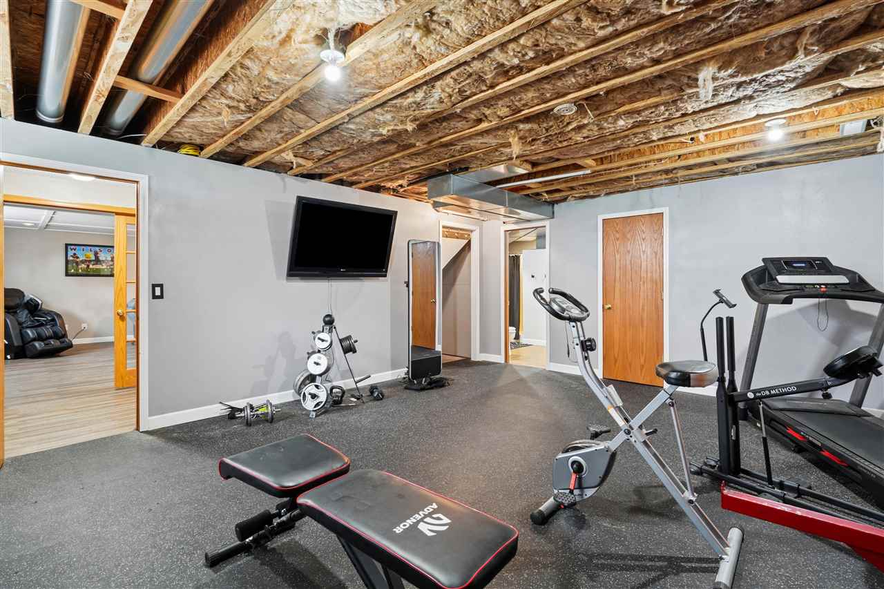 402 Windsor Drive Solon IA 52333