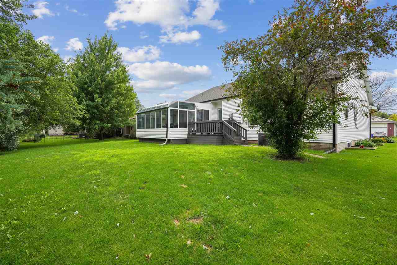 402 Windsor Drive Solon IA 52333